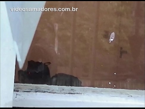 ❤️ आफ्नी गर्लफ्रेन्डलाई अर्को केटासँग हेर्दै, दम्पतीलाई बाधा नपरेकन भिडियो रेकर्ड गर्दै ️❌  हामी मा  ❌