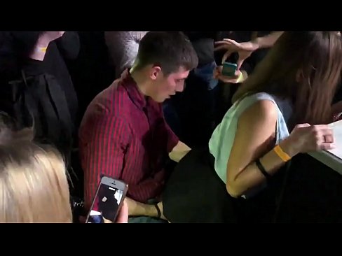 ❤️ एक रूसी नाइट क्लब मा वास्तविक सेक्स। 18 वर्षीया रूसी युवतीले एक नाइट क्लबमा गुदद्वार र योनीमा चुदाइ ️❌  हामी मा  ❌